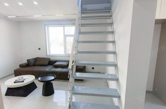 锦绣苑(柏杨树北一街)3室1厅102.23㎡55万二手房图片