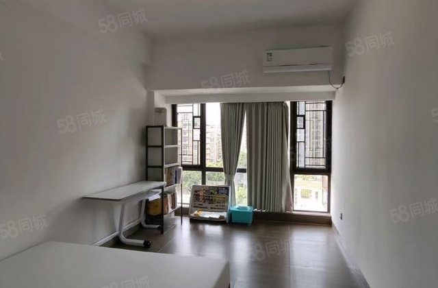 东信豪苑4室2厅138.41㎡130万二手房图片