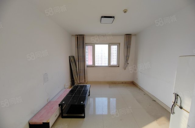 孟达   实验  区政府旁 精装修 拎包入住