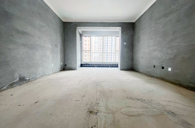 城南逸居住宅小区3室2厅146.5㎡112万二手房图片