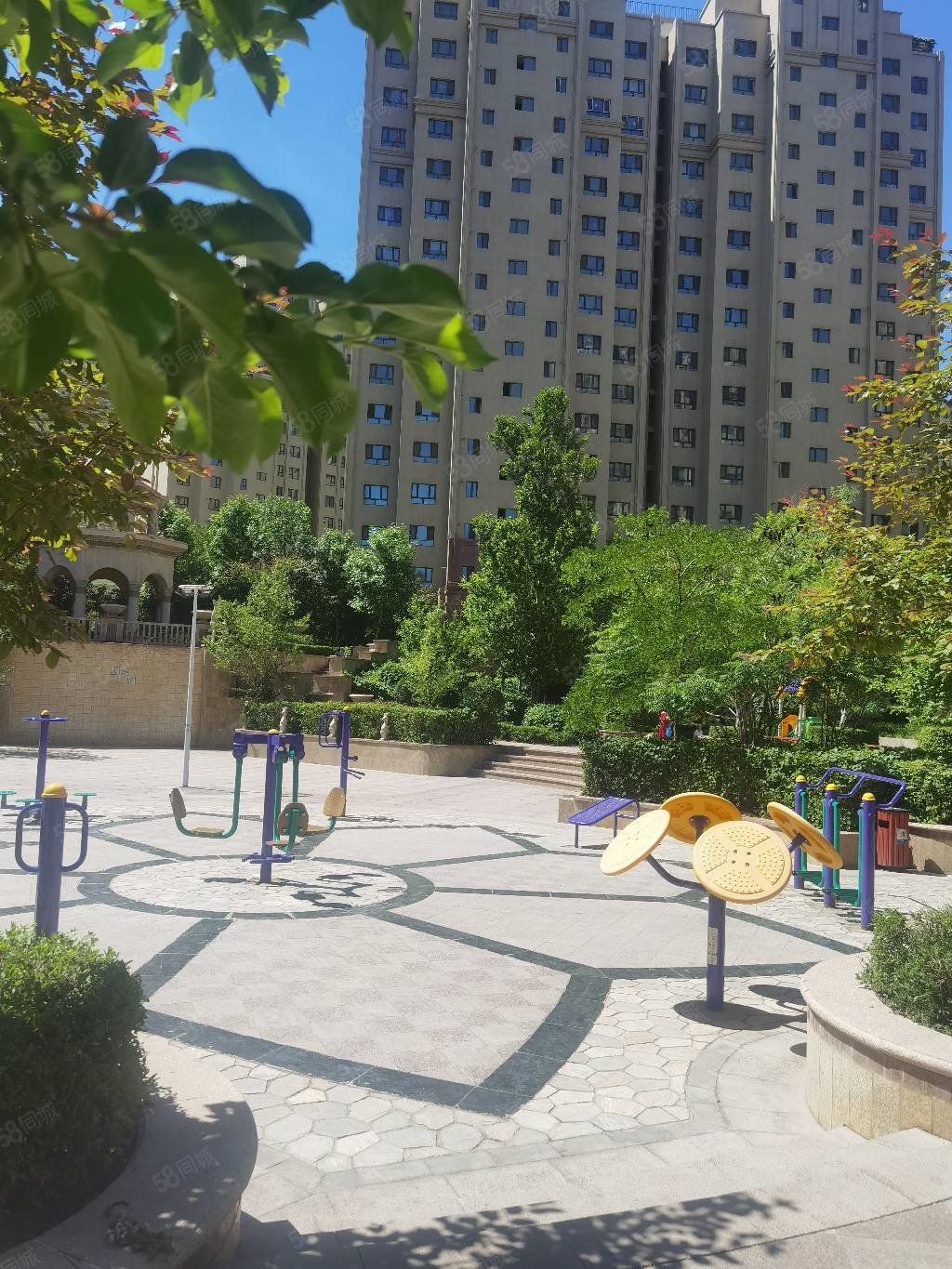 经开区 天麓花园 精装修 没住过 三室二厅拎包入住,天麓花园-乌鲁木齐