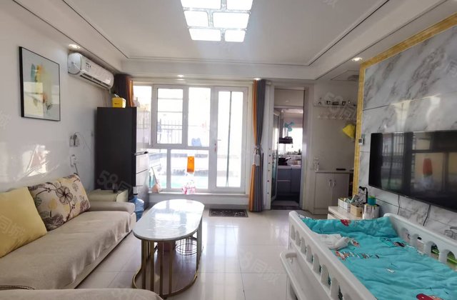 精装婚房 送露台 四院 七中 停车方便 欧景丽都