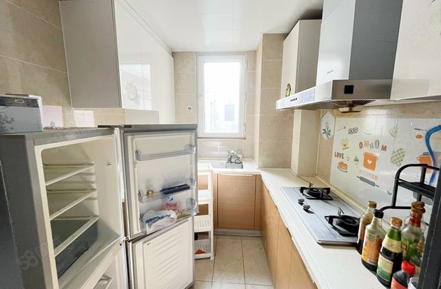 万科城市之光C区3室2厅110.68㎡190万二手房图片