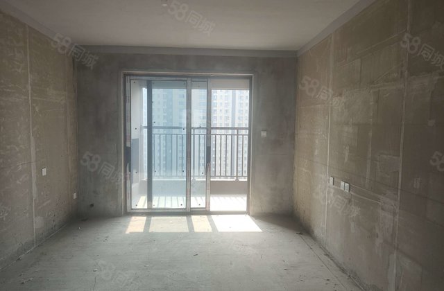 和昌优地4室2厅137.94㎡93万二手房图片