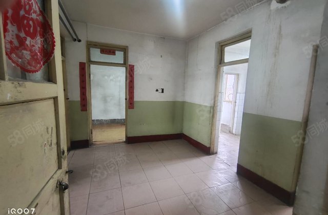 东昌中学，北顺，三中，市医院家属院，停车方便，三室