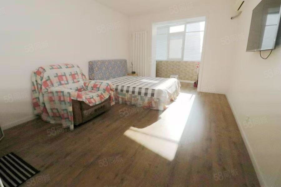 鐵科院家屬區(qū)(大柳樹路2號(hào)院南區(qū))1室1廳1衛(wèi)42.3㎡南北420萬(wàn)