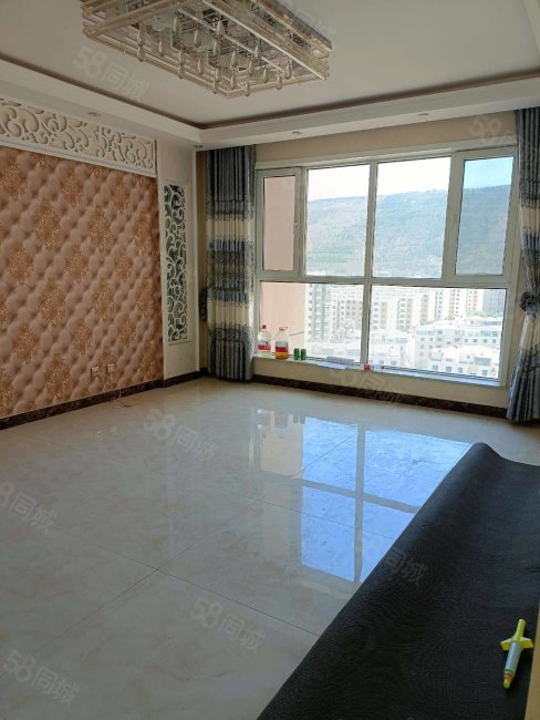 半岛别墅 245平米 单价9500,可贷款,半岛花园-西宁58同城