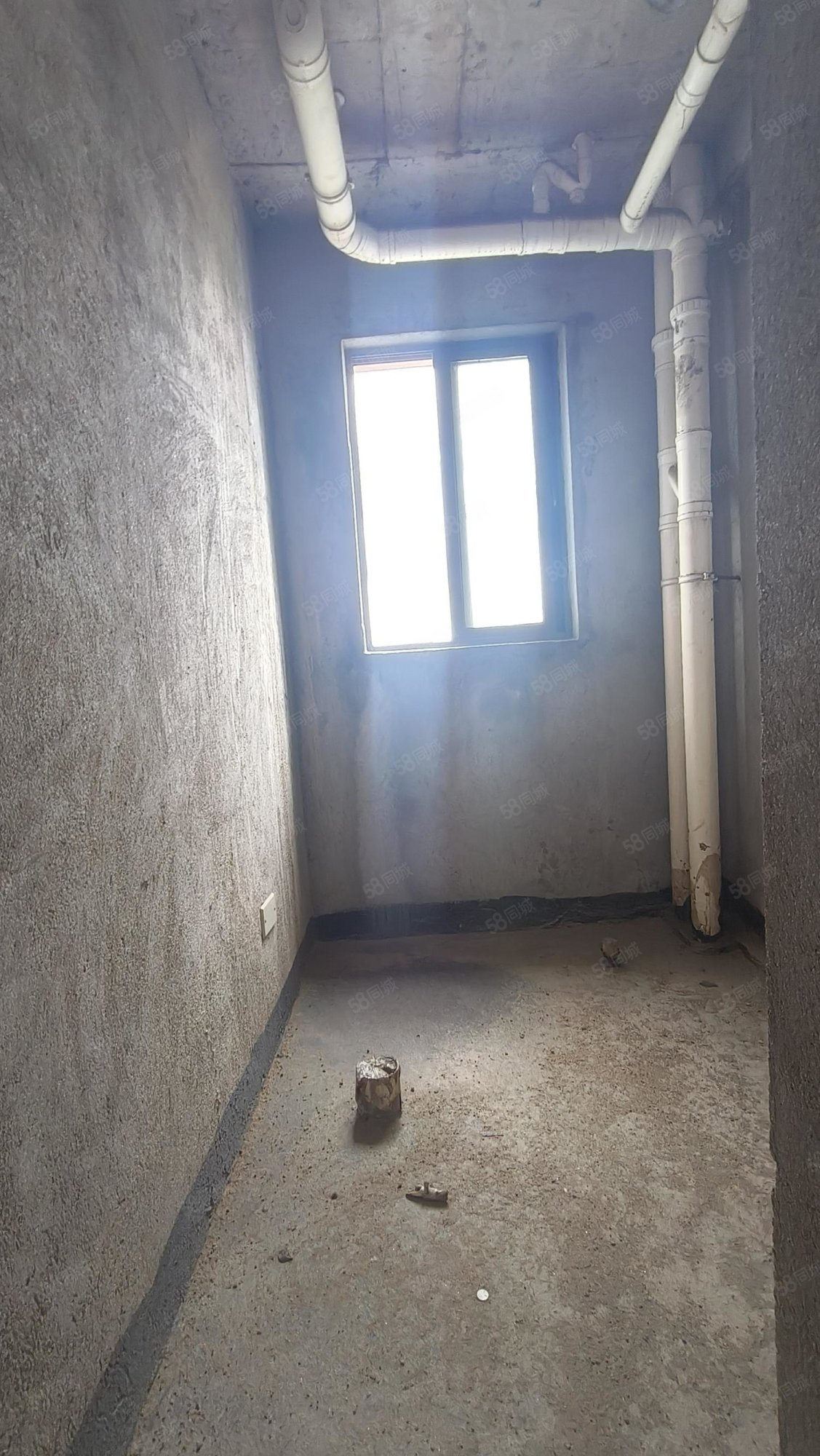 东湖花苑3室2厅2卫131㎡南北96万