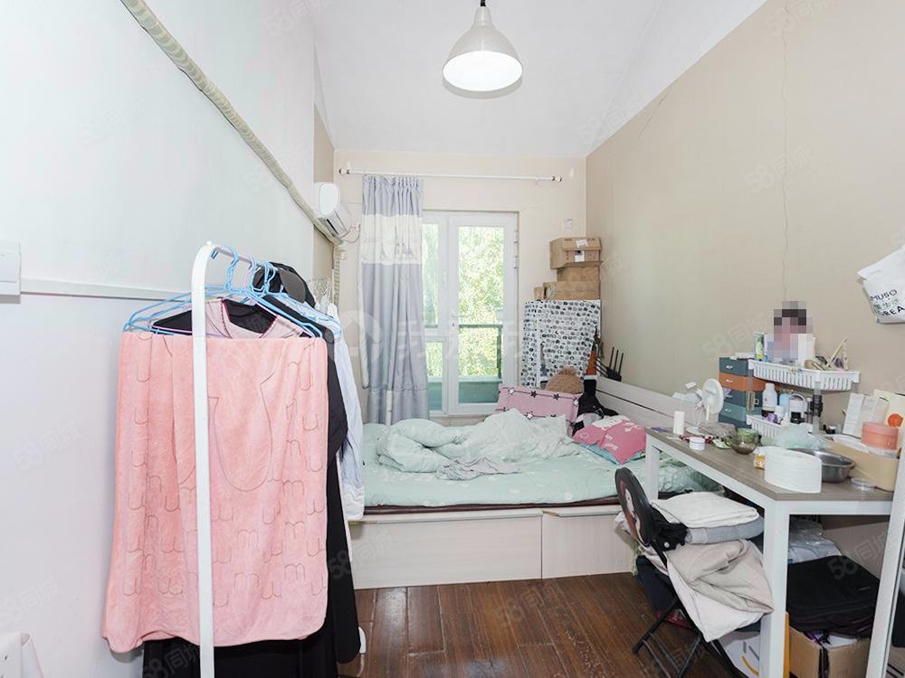 江南山水(別墅)7室3廳5衛(wèi)264.31㎡南北1399萬