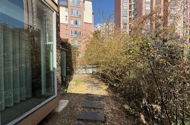 欢乐湖国际度假村3室1厅126㎡79万二手房图片