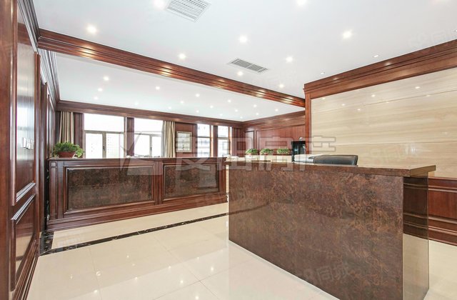 华悦国际公寓4室2厅241㎡2350万二手房图片