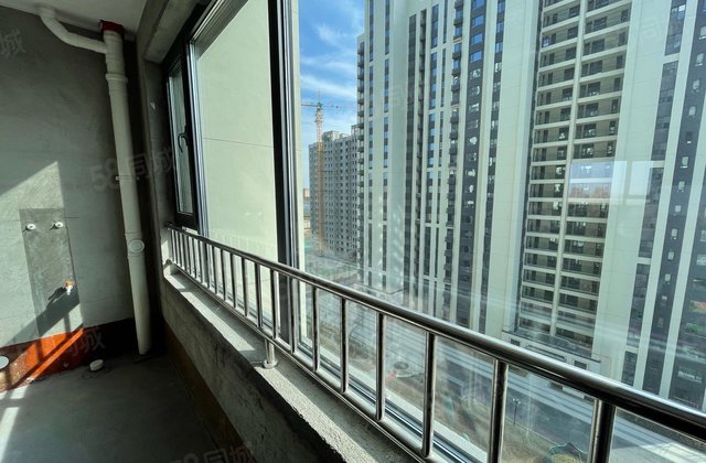 诚心出售 价3室2厅1卫130㎡南北中层(共23层)2021年建造新湖花园张店