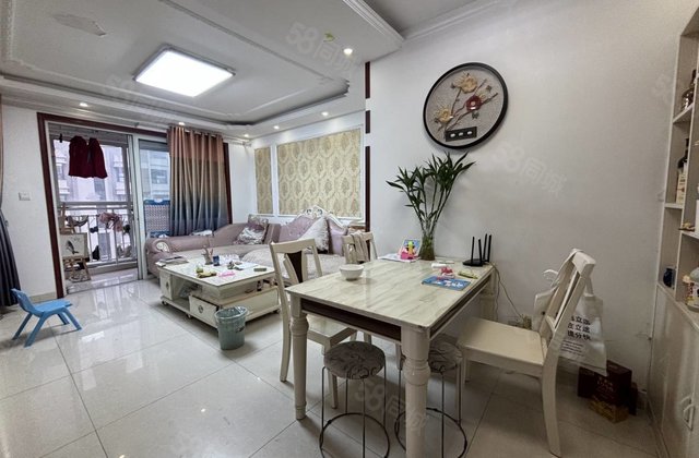 西湖馨苑  98平东边户  有地下室 免大税  可按揭