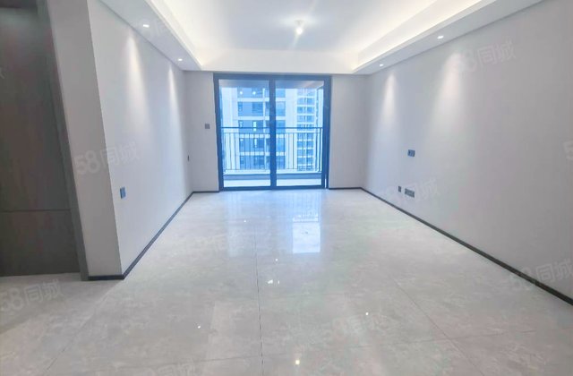 轨道万科璞悦湾3室2厅118㎡136万二手房图片