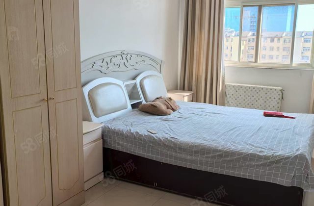 兴华西路东昌总校 北顺  三中附近  昌华小区三室 送储藏室