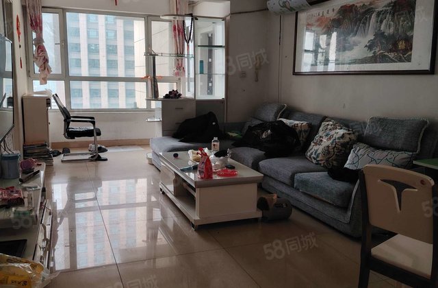 东昌丽都南区，小三室，  送储藏室，振华旁，东昌东外国语