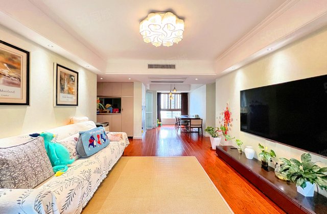 太湖国际社区拾壹峰3室2厅142.37㎡250万二手房图片