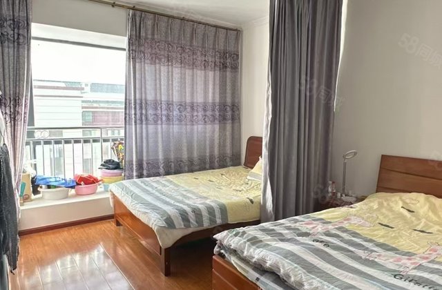 贡吉林小区3室2厅137.68㎡80万二手房图片