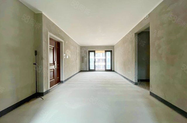 融创江南融府(洋房)4室2厅128㎡114万二手房图片