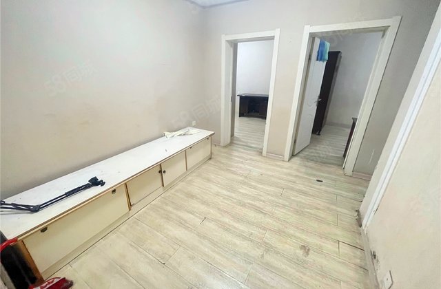 邮政街副009号小区2室1厅85㎡45万二手房图片