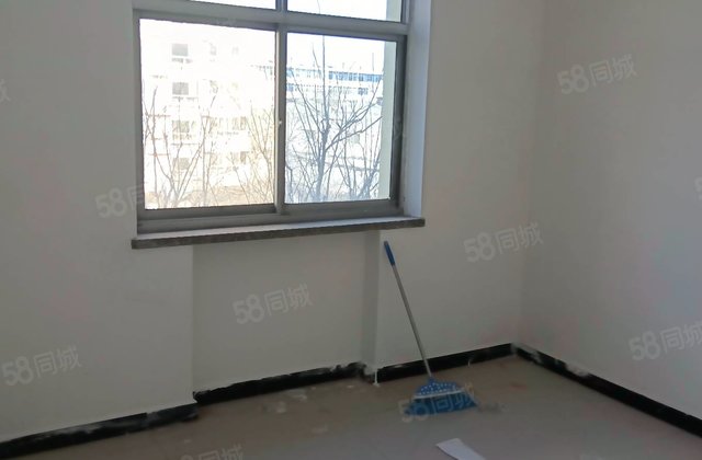 拔丝厂宿舍2室2厅61㎡28万二手房图片