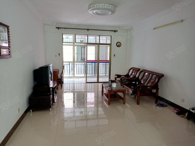 金昌茗苑3室2厅2卫128.36㎡南58万