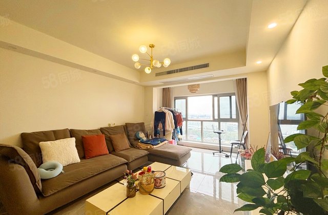 合力达卓越南城3室2厅90.12㎡140万二手房图片