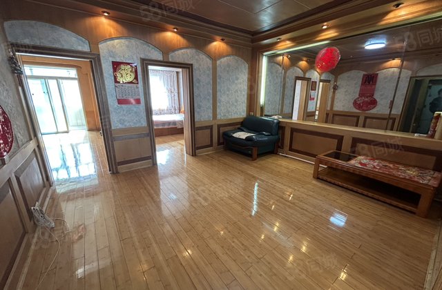 绿苑(三区)3室1厅1卫104㎡南北26万