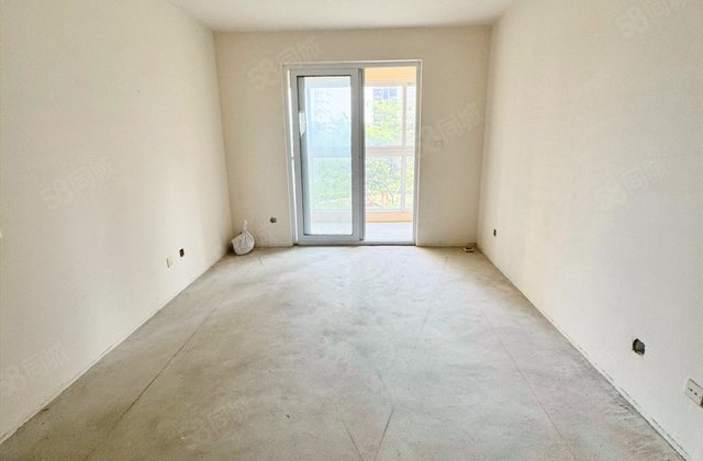 领秀金品花苑3室2厅110㎡119.5万二手房图片