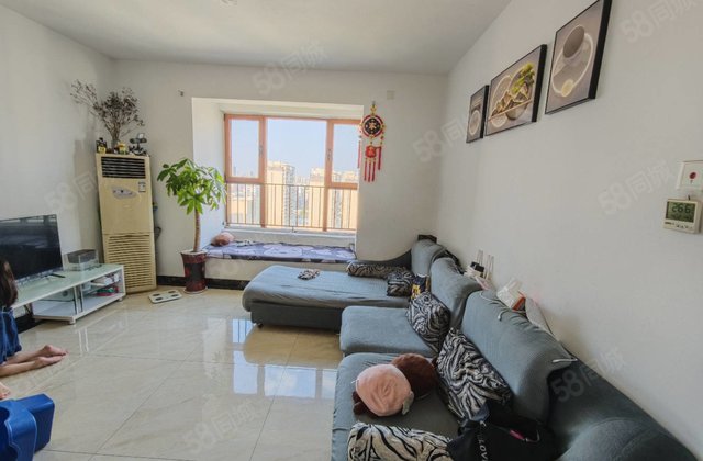 柳园路 老文轩  有好户型东边户 免大税带车位储藏室价格可议