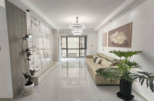 碧桂园珑悦东方3室2厅110.45㎡72万二手房图片