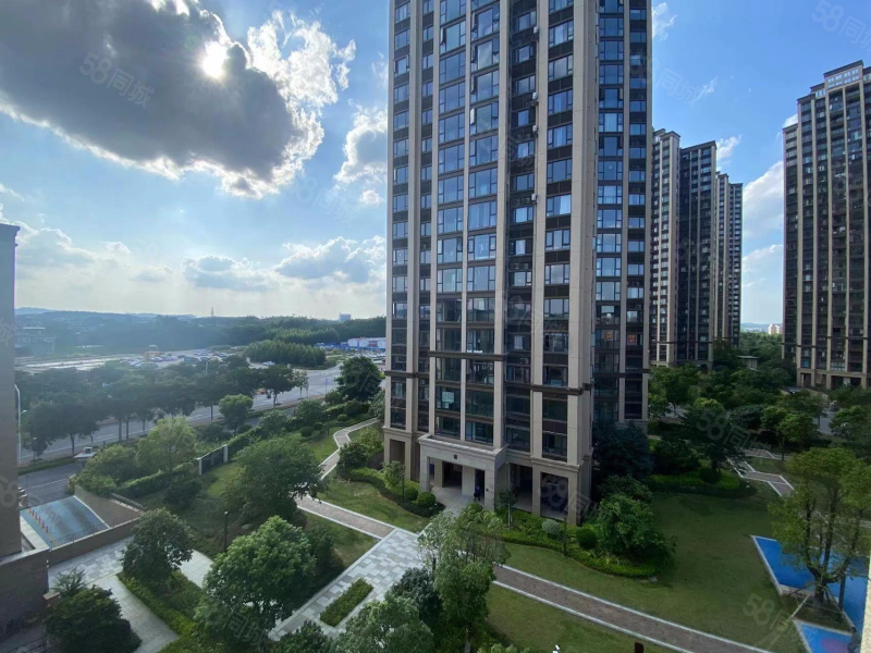 叠墅 使用面积超300平米 带80平米露台,龙光玖珑府-柳州58同城