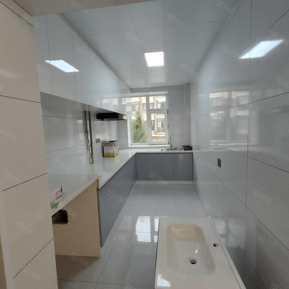 丽海城市花园2室1厅1卫64㎡南北17.5万