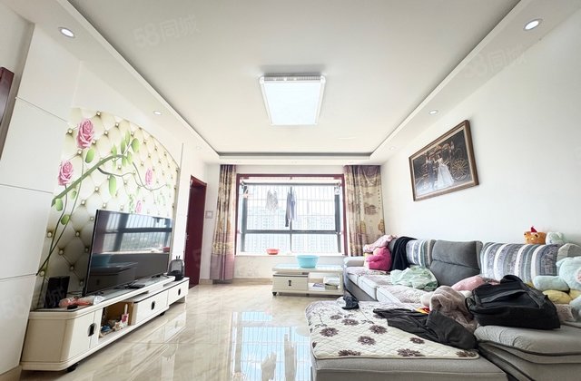 天正香樟园3室2厅120㎡47万二手房图片