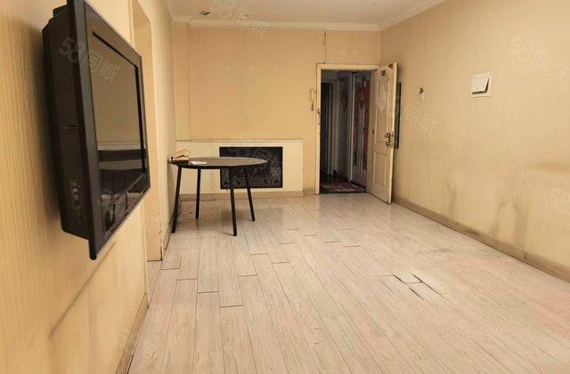 伯宁花园1室2厅96㎡466万二手房图片