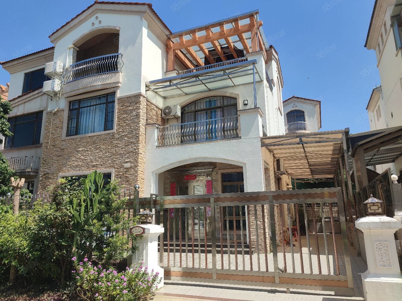 【10图】碧桂园山湖城双拼别墅 带装修 大5房 全新 未住过,肇庆碧桂园