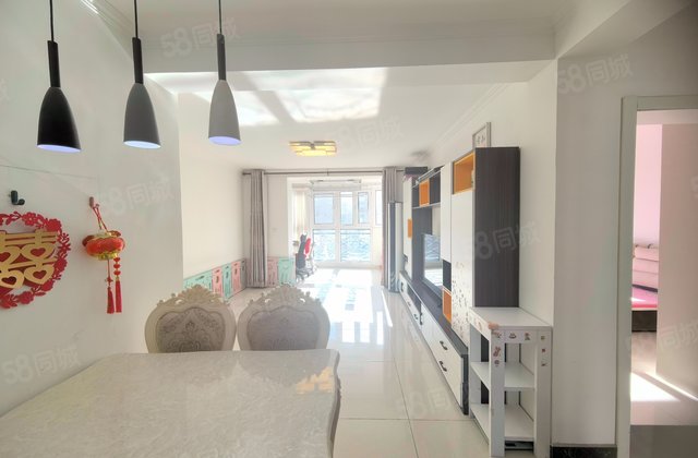 世界名园(B区)2室2厅91.5㎡105万二手房图片