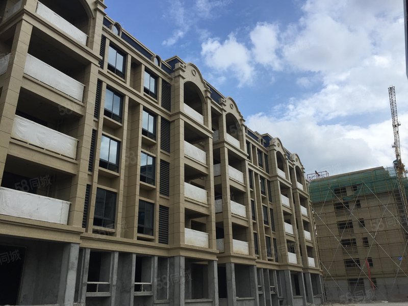 内部渠道价,安吉香溪丽舍丽园可少十几万,赠送车位,储藏室