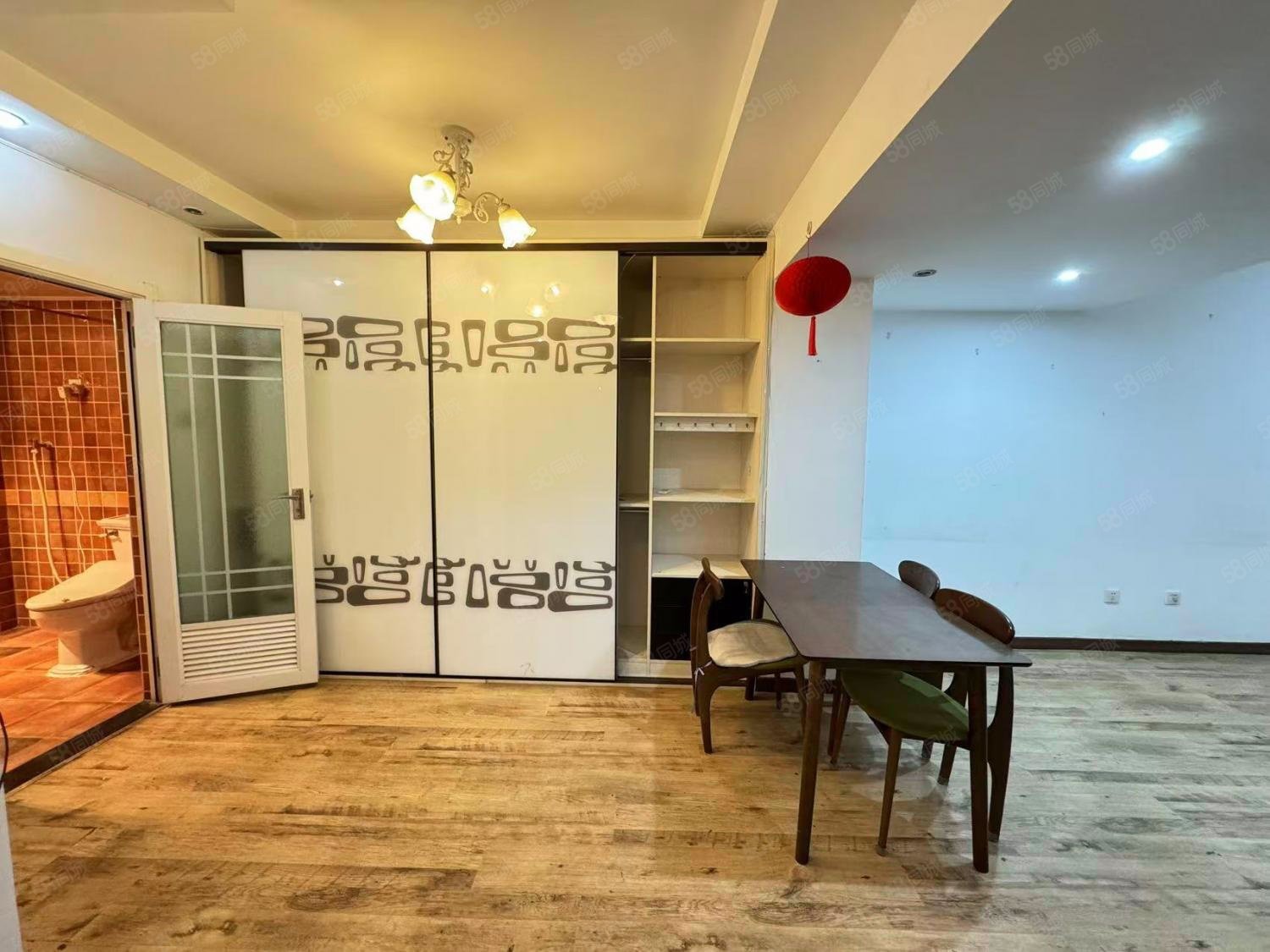 鵬潤家園2室2廳2衛(wèi)93.31㎡西北460萬