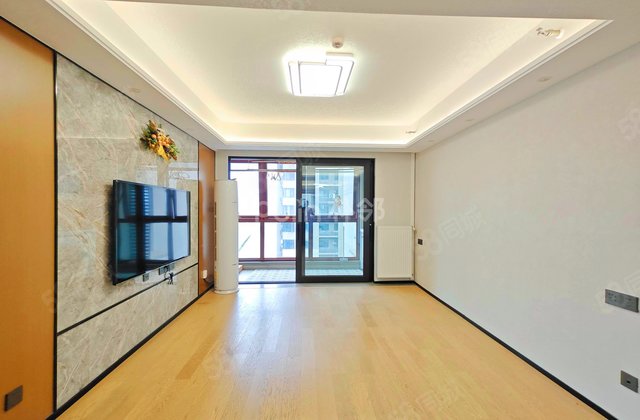 万科里金域国际(三期)4室2厅140.32㎡259万二手房图片