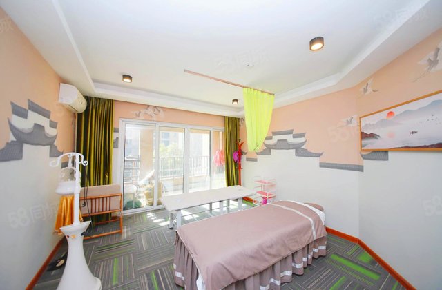 万科城(一期)3室2厅140.08㎡180万二手房图片