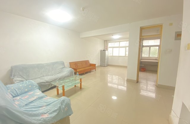 水晶城 中花苑北苑 南北通透三室三楼 公摊小水晶郦城随时看房