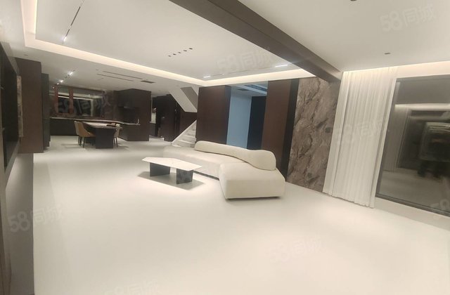 大洼公园里4室3厅240㎡119万二手房图片