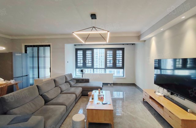 阳光城尚东湾青云苑4室2厅127㎡128万二手房图片