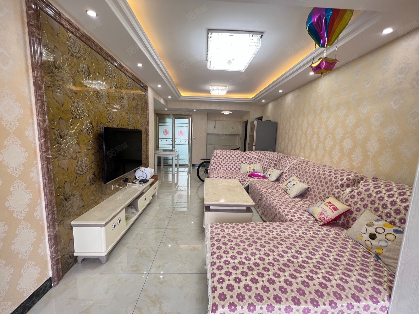 朗琴国际3室2厅1卫100㎡南北65万