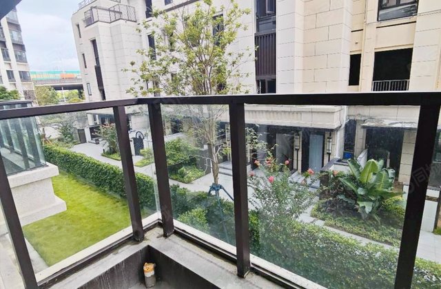 大华紫樾府4室2厅143㎡250万二手房图片