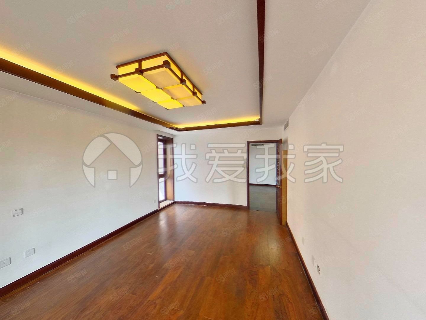 燕華苑1室1廳1衛(wèi)117.8㎡西南560萬(wàn)