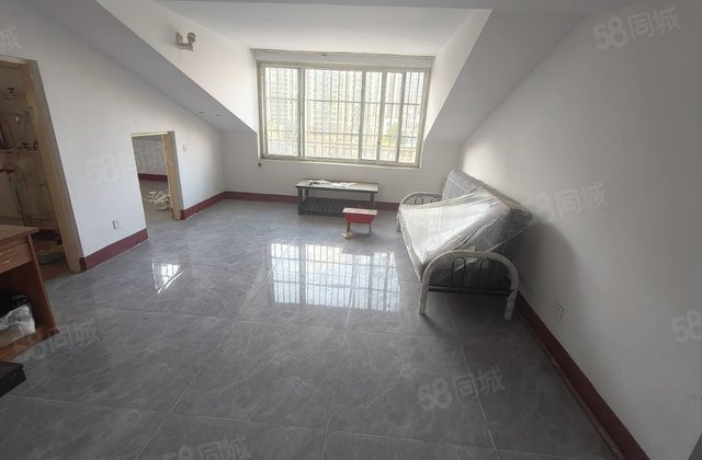 捡到漏了文轩中学本部1.1类单价5千多红旗  闸口旁大胆来砍