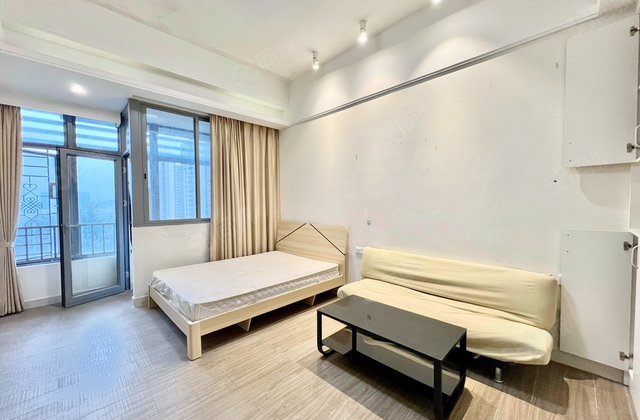 山海名门1室1厅46.21㎡68万二手房图片