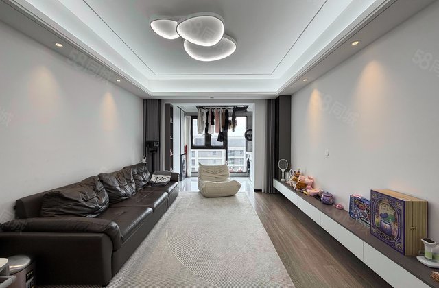 海映星洲(南区)4室2厅122㎡190万二手房图片